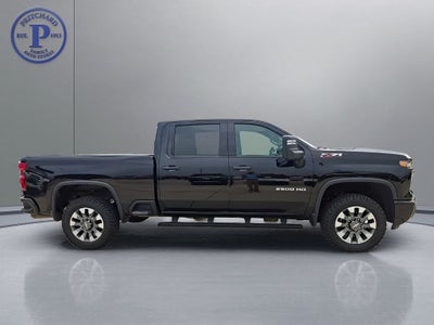 2024 Chevrolet Silverado 2500HD Custom