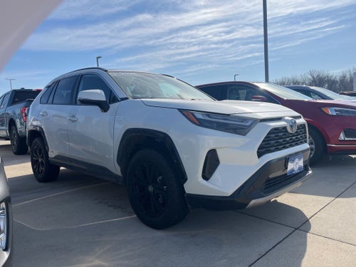 2022 Toyota RAV4 Hybrid SE
