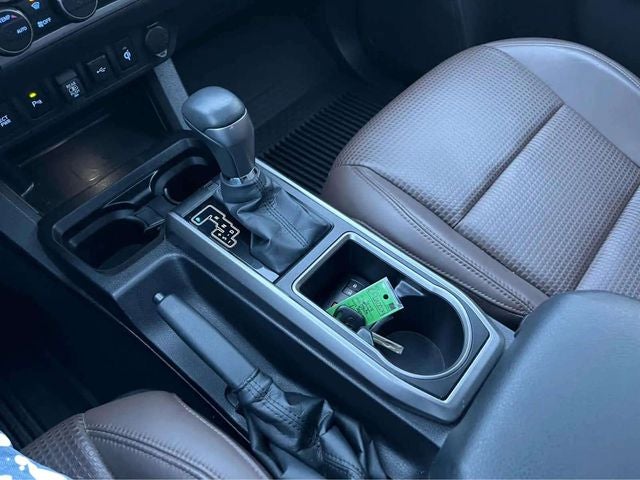 2023 Toyota Tacoma Limited V6