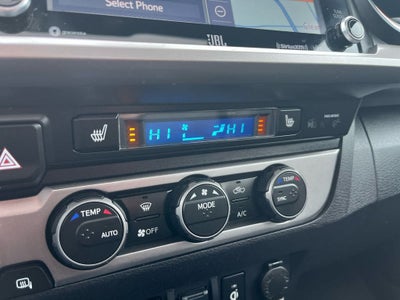 2022 Toyota Tacoma Limited V6