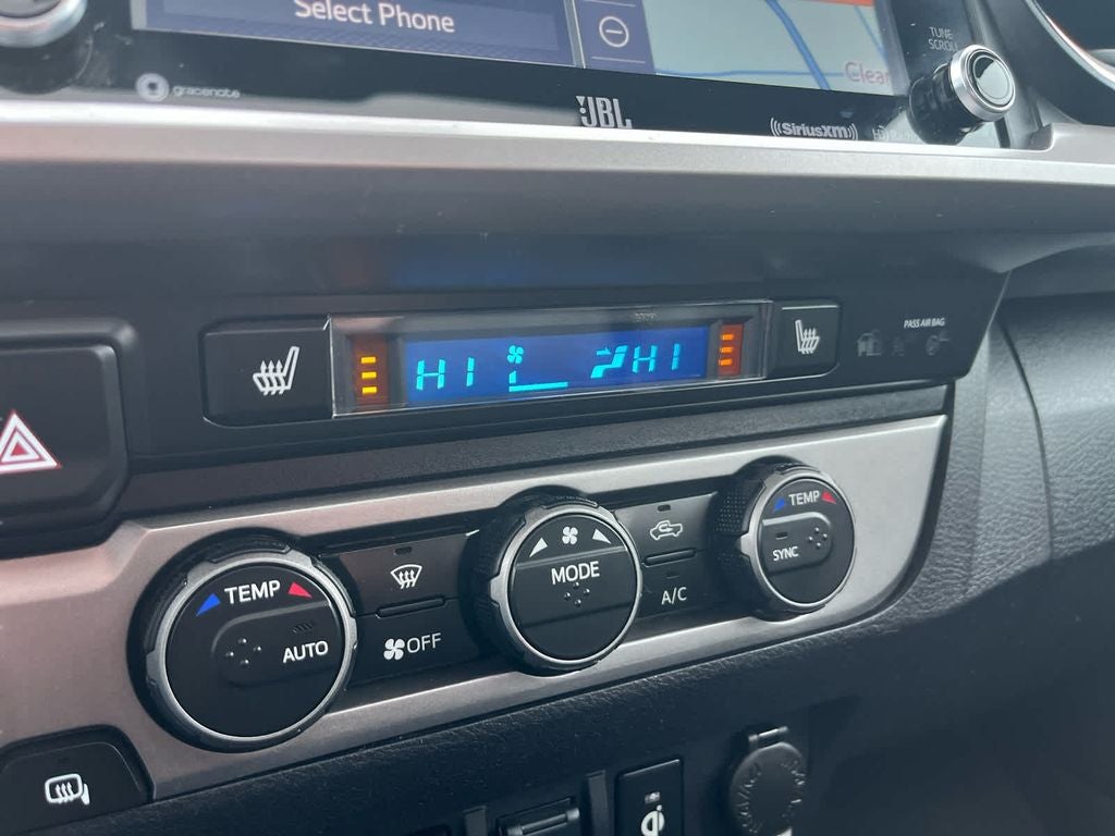 2022 Toyota Tacoma Limited V6