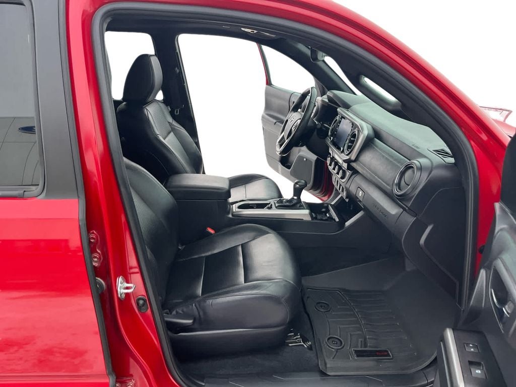 2022 Toyota Tacoma Limited V6