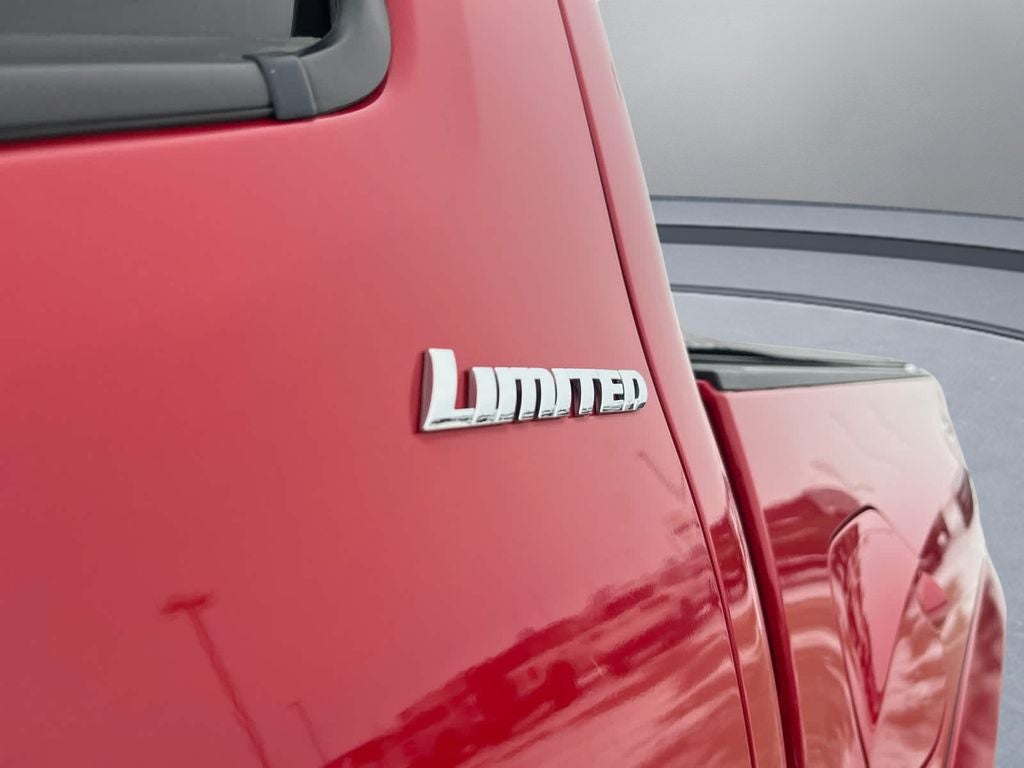 2022 Toyota Tacoma Limited V6