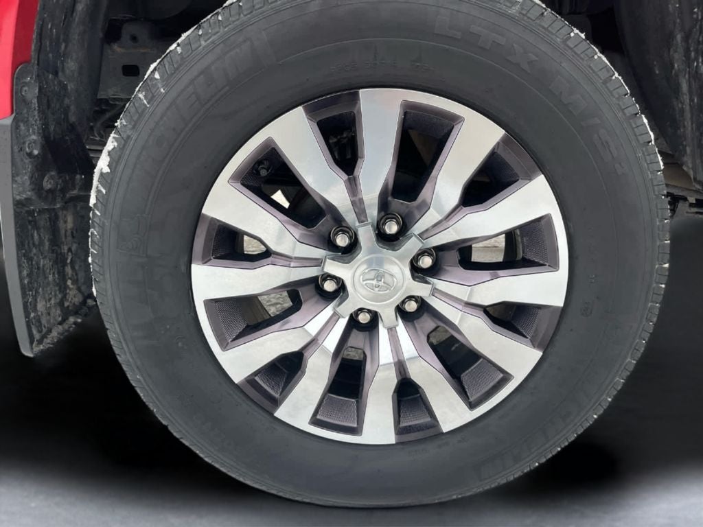 2022 Toyota Tacoma Limited V6