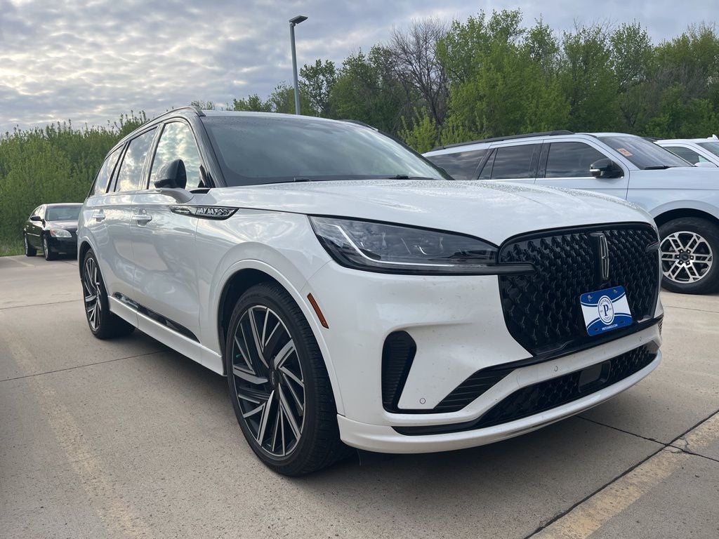 2025 Lincoln Aviator Black Label