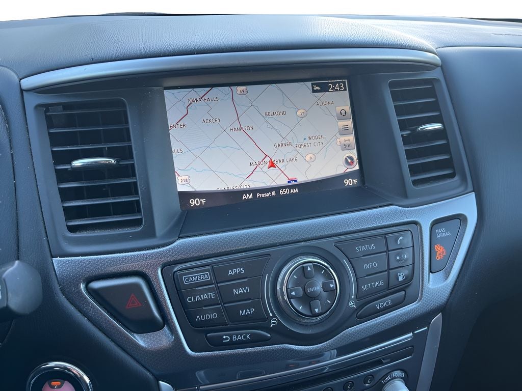 2020 Nissan Pathfinder SL