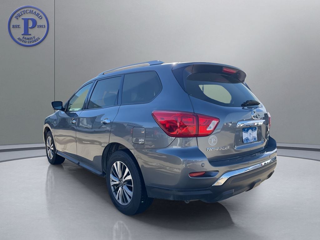 2020 Nissan Pathfinder SL