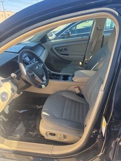 2014 Ford Taurus SE