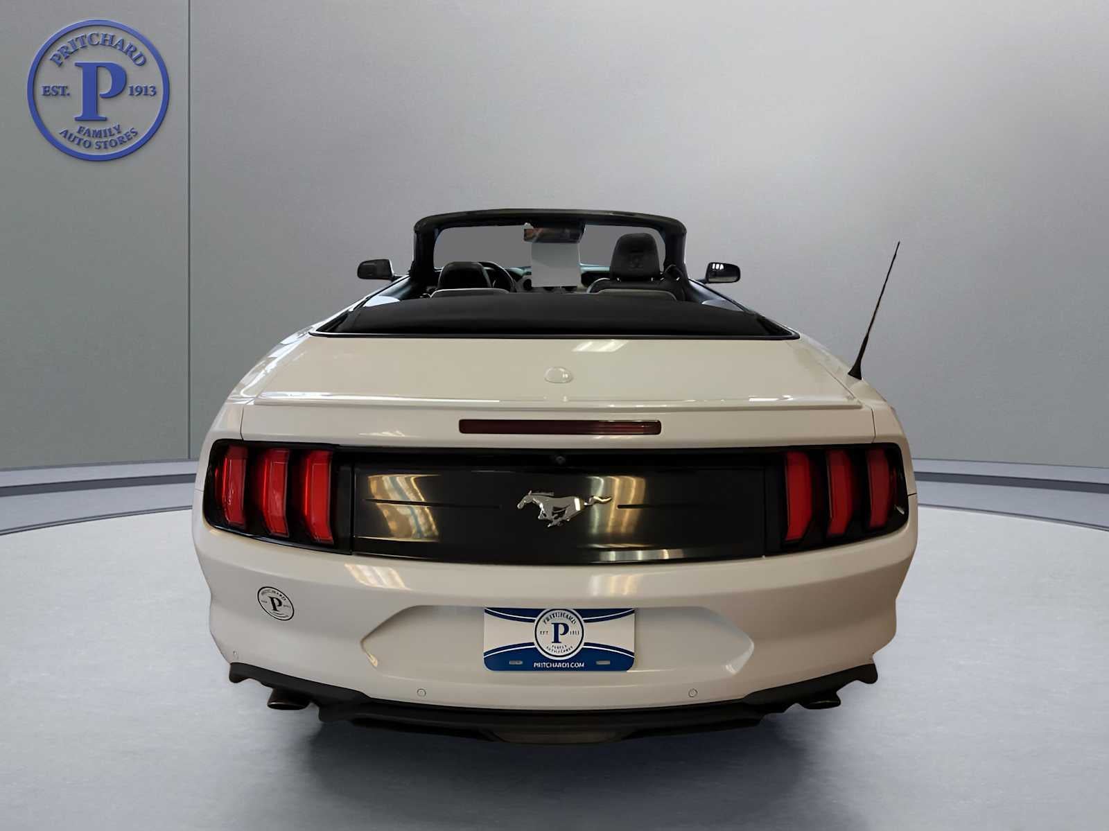 2021 Ford Mustang EcoBoost
