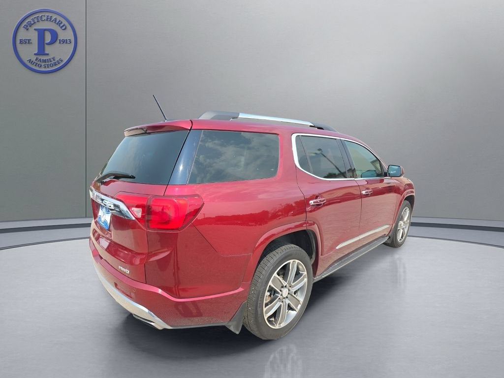 2017 GMC Acadia Denali