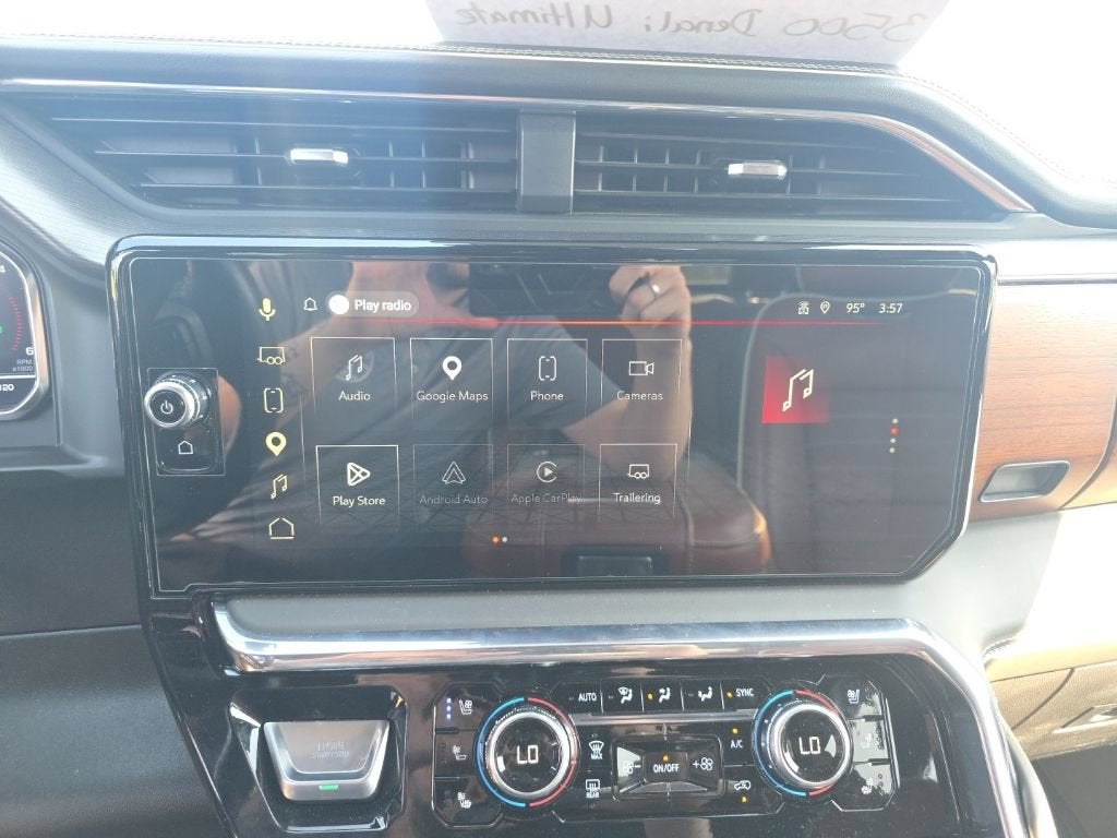 2025 GMC Sierra 3500 HD Denali Ultimate