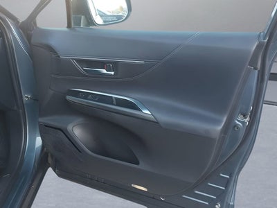 2024 Toyota Venza LE