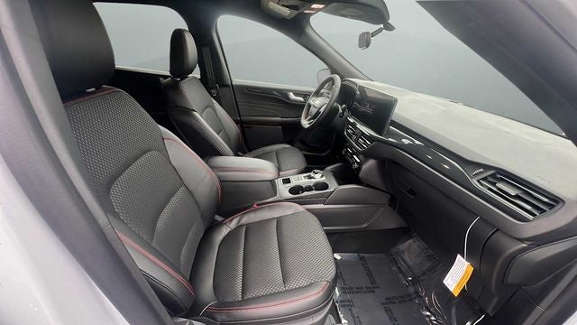 2026 Ford Escape Hybrid ST-Line Select