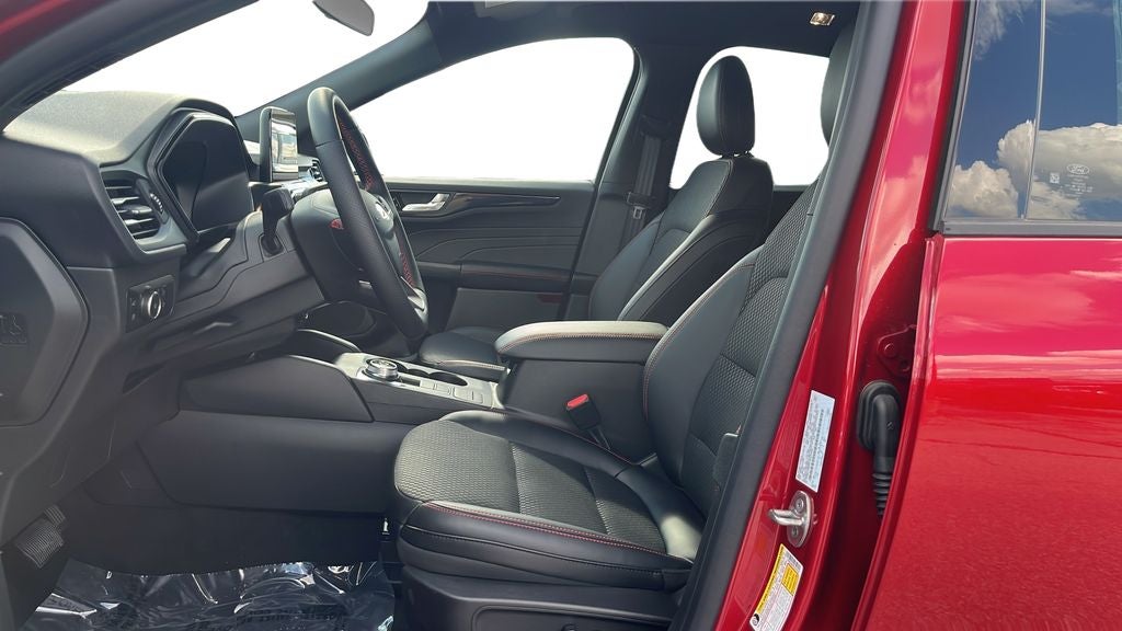 2026 Ford Escape Hybrid ST-Line Select