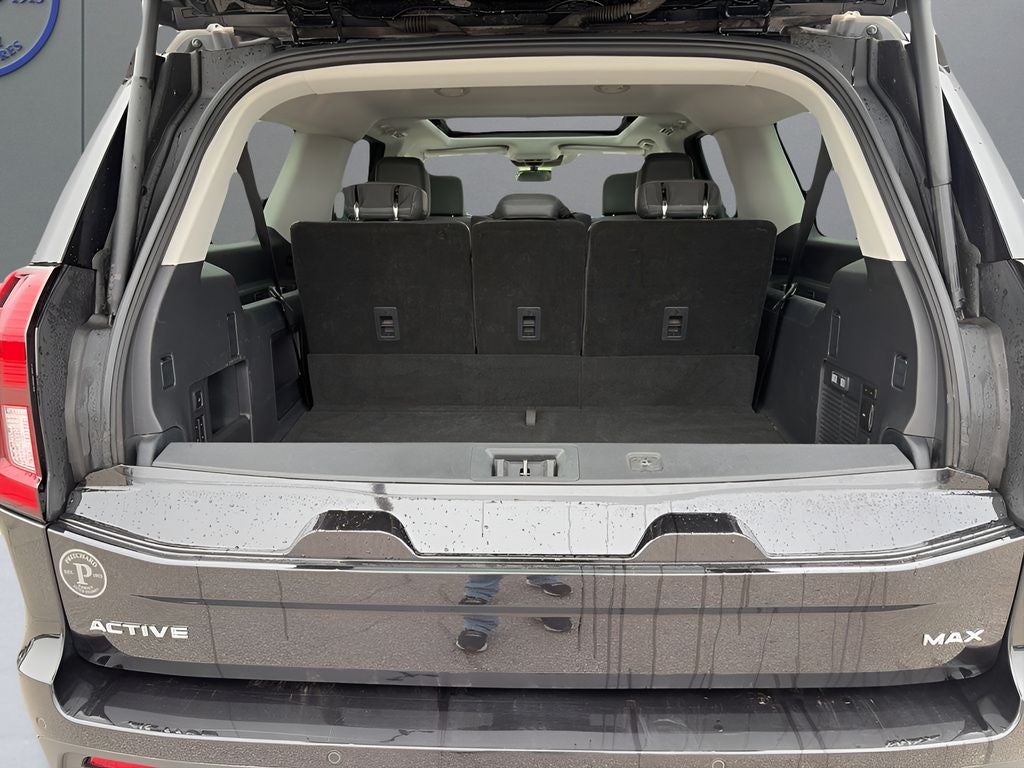 2025 Ford Expedition Max Active