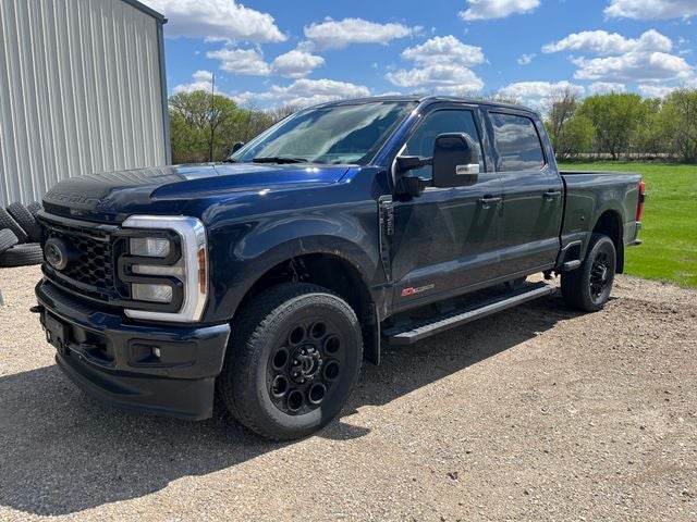 2025 Ford F-350SD Lariat