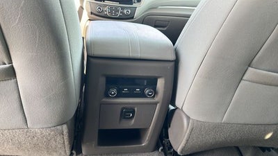 2018 Chevrolet Traverse LT Cloth w/1LT