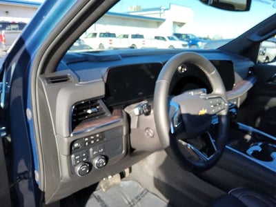 2025 Chevrolet Suburban Premier