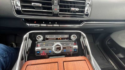 2023 Lincoln Navigator Black Label