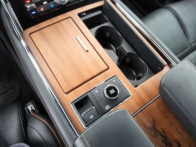 2023 Lincoln Navigator Black Label