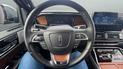 2023 Lincoln Navigator Black Label
