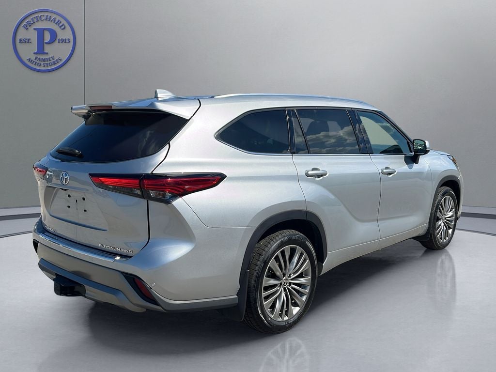 2021 Toyota Highlander Platinum