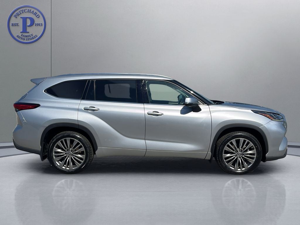 2021 Toyota Highlander Platinum
