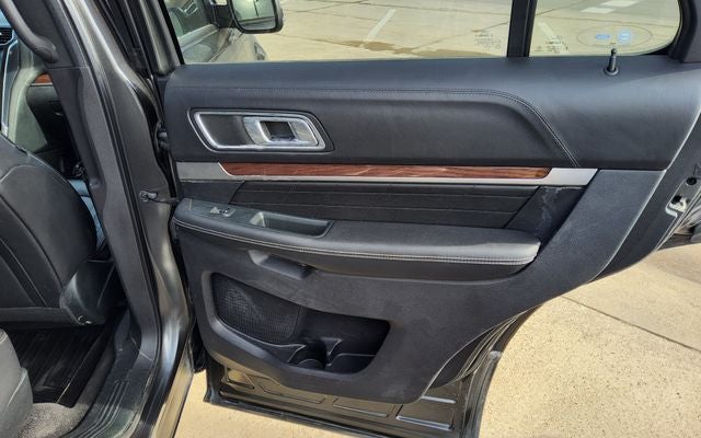 2019 Ford Explorer Platinum