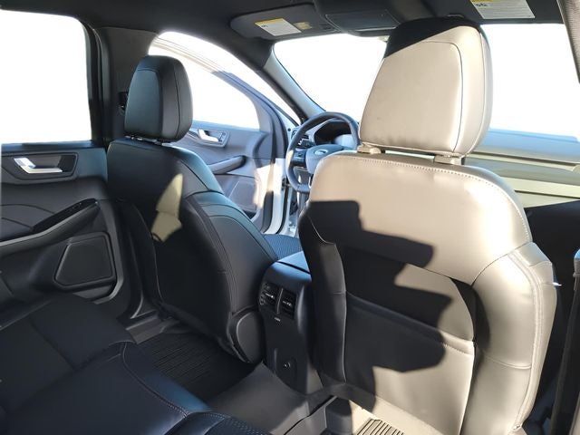 2026 Ford Escape Hybrid ST-Line Select