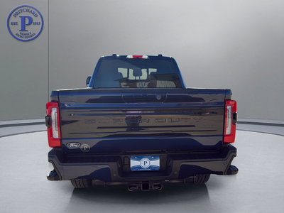 2027 Ford F-350SD Platinum