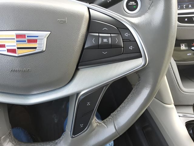 2023 Cadillac XT5 Premium Luxury