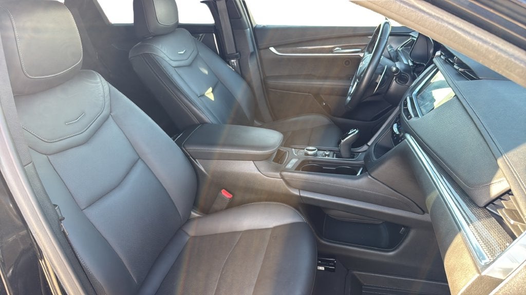 2023 Cadillac XT5 Sport