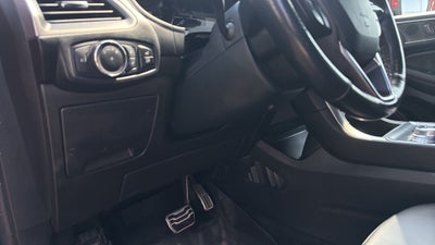 2022 Ford Edge ST Line