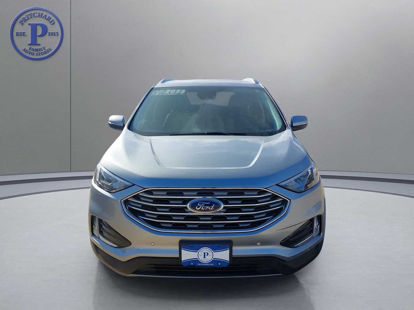 2022 Ford Edge Titanium