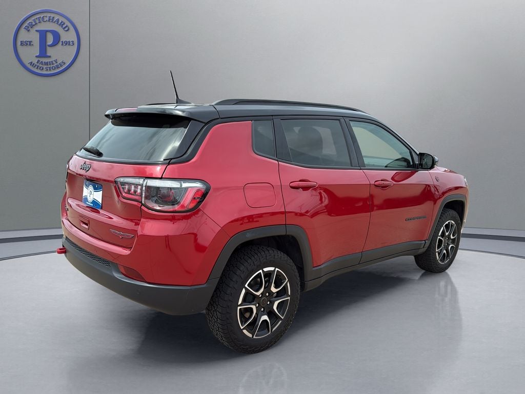 2025 Jeep Compass Trailhawk