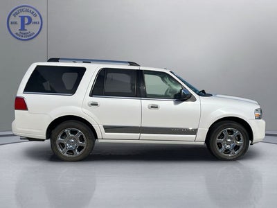 2013 Lincoln Navigator Base