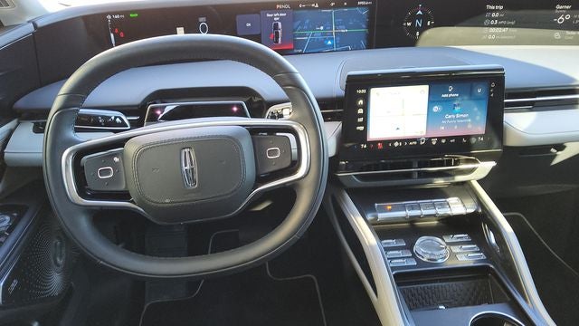 2025 Lincoln Nautilus Reserve